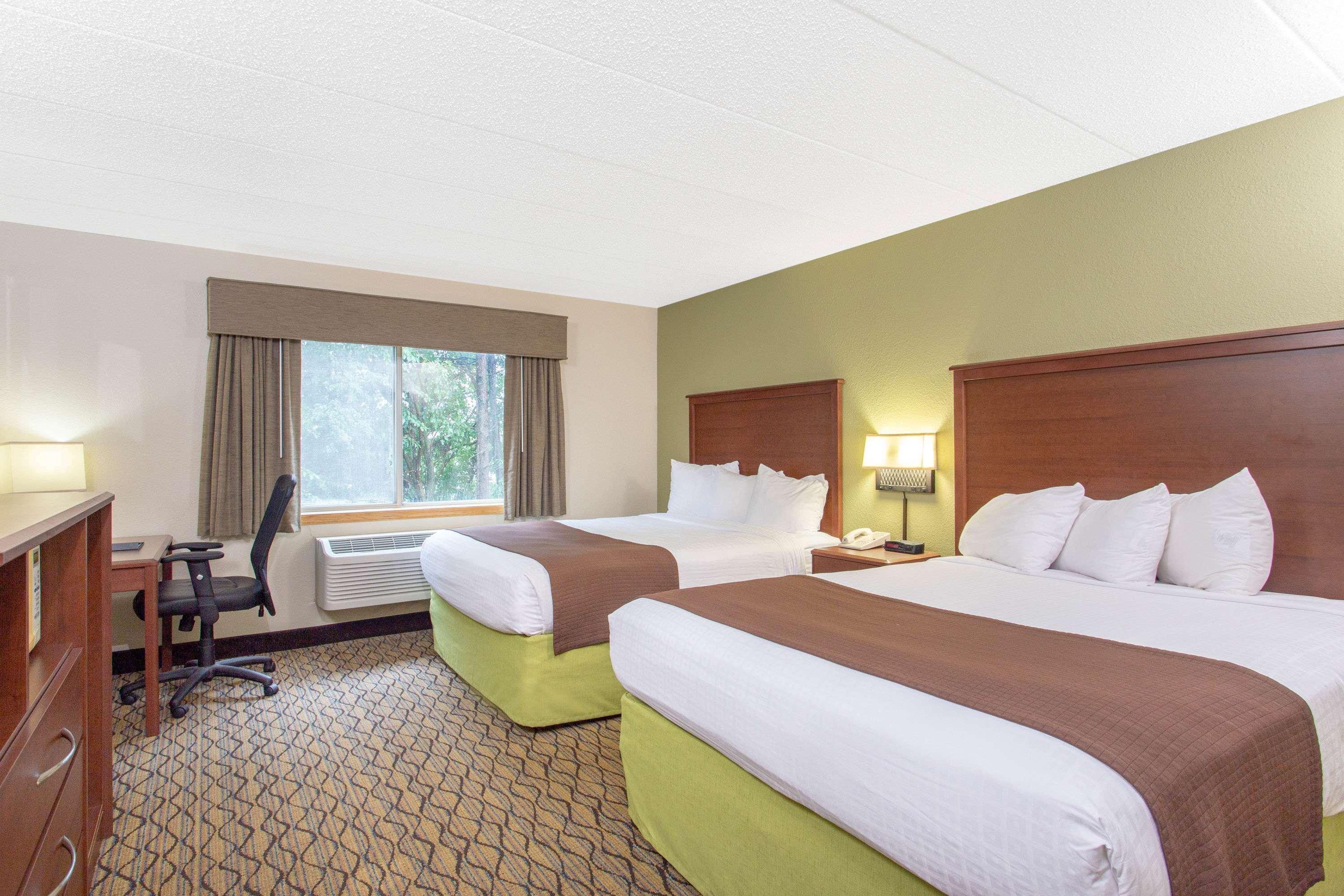 Americinn By Wyndham Sheboygan Εξωτερικό φωτογραφία
